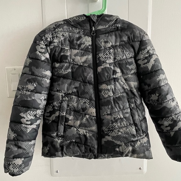 Kids' Puffer Jacket - Picture 1 of 5